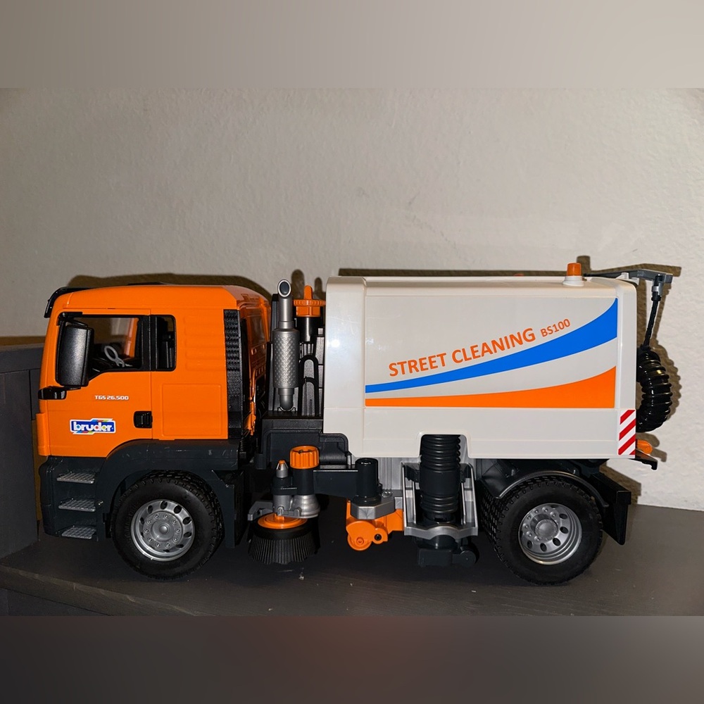 Bruder Street sweeper